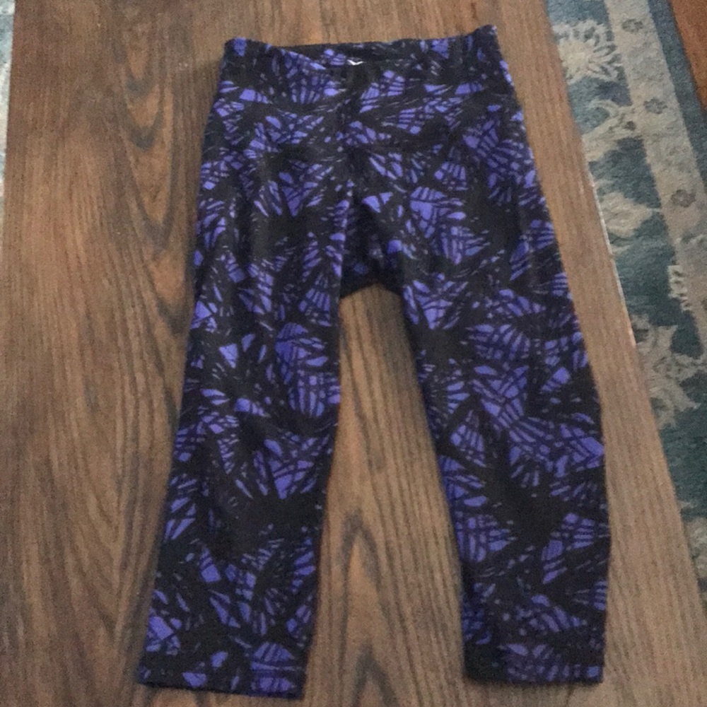 High waisted work out crops